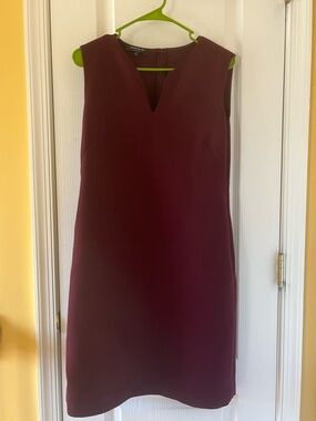 Lafayette 148 New York Sleeveless Burgundy Shift Dress. Bust 36 inches